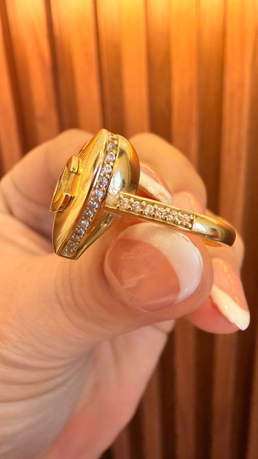DUMMY - ANILLO CHANNEL REDONDO 14K 3.8G